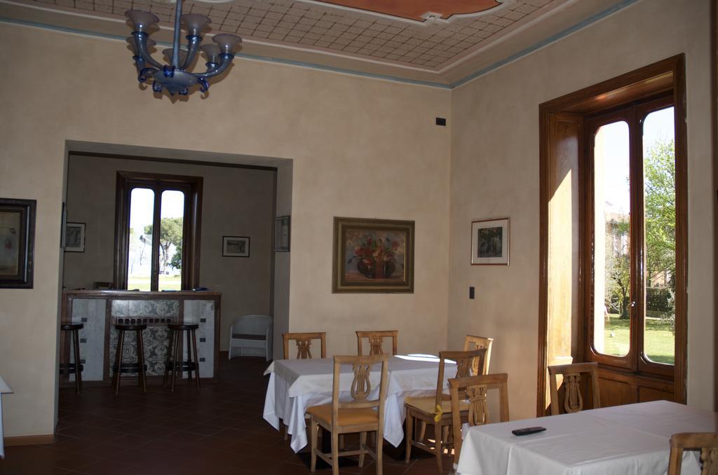 Villa Pioppi Hotel Сирмионе Экстерьер фото
